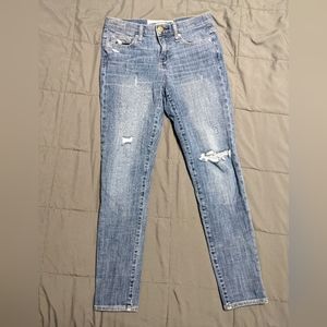 🍁Gap True Skinny Distressed Midrise Jeans 27R
